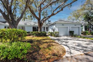 944 San Carlos Ct Ne, ST PETERSBURG
