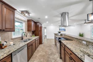 11245 BELLA LOMA DRIVE, LARGO, FL 33774 Sold 08/25/25