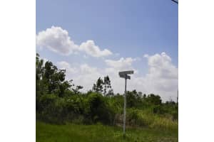 414 CALENDULA DRIVE, INDIAN LAKE ESTATES, FL 33855 - MLS#MFRTB8393890