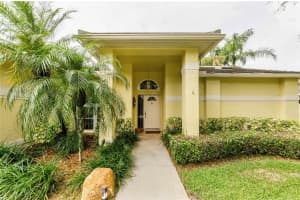 1051 Glynwood Pl, DUNEDIN