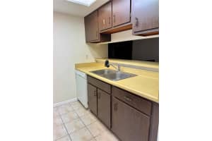 6324 NEWTOWN CIRCLE, TAMPA, FL 33615 Sold 08/29/25