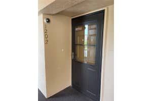 90 HIGHLAND AVENUE, TARPON SPRINGS, FL 34689 - MLS#MFRTB8393959