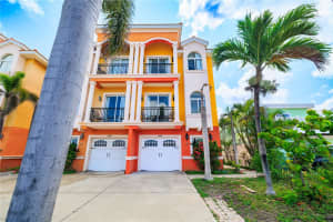 17817 GULF BOULEVARD, ST PETERSBURG, FL 33708 - MLS#MFRTB8393995