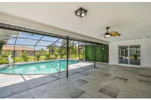 325 GLADSTONE BOULEVARD, ENGLEWOOD, FL 34223 - MLS#MFRTB8394010