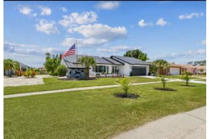 325 GLADSTONE BOULEVARD, ENGLEWOOD, FL 34223 - MLS#MFRTB8394010