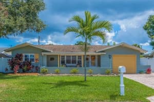 10339 111th St, LARGO