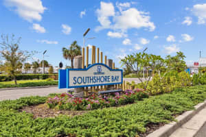 17005 AVON DIVE LANE, WIMAUMA, FL 33598 - MLS#MFRTB8394107