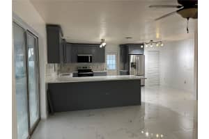 6820 26TH STREET, BRADENTON, FL 34207 - MLS#MFRTB8394211