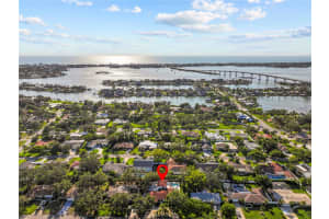 208 LIVE OAK LANE, LARGO, FL 33770 Sold 08/08/25