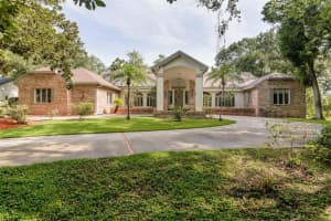 3042 OAK CREEK DRIVE, CLEARWATER, FL 33761 Sold 06/25/25