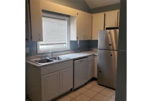 5626 ASHLEY OAKS DRIVE, TAMPA, FL 33617 - MLS#MFRTB8394343