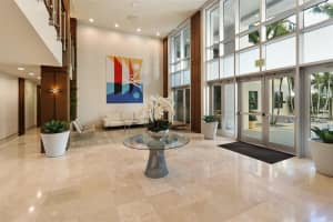 400 4TH AVENUE, ST PETERSBURG, FL 33701 - MLS#MFRTB8394398