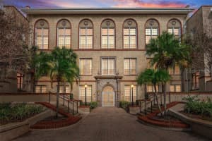 701 Mirror Lake Dr N #103 St Petersburg, FL 33701 - Off Market