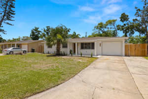 2066 62nd Pl S 62ND PL, ST PETERSBURG, FL 33712 - MLS#MFRTB8394505