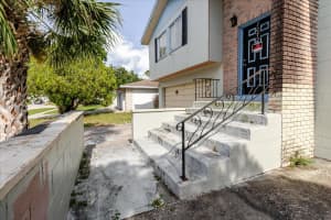 7072 SCRUBOAK LANE, ORLANDO, FL 32818 Sold 08/08/25