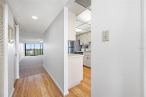 2900 COVE CAY DRIVE, CLEARWATER, FL 33760 Sold 07/17/25