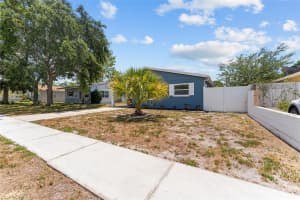 546 90TH AVENUE, ST PETERSBURG, FL 33702 - MLS#MFRTB8394529