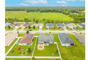 2053 CHARLESTON LANE, BARTOW, FL 33830 - MLS#MFRTB8394586