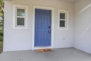 4312 SHADOWLAWN AVENUE, TAMPA, FL 33610 - MLS#MFRTB8394609