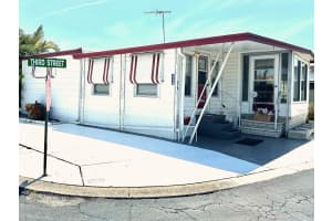 8300 SEMINOLE BOULEVARD, SEMINOLE, FL 33772 Sold 07/21/25