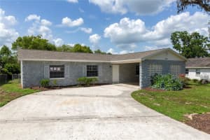 212 Gay Rd, SEFFNER