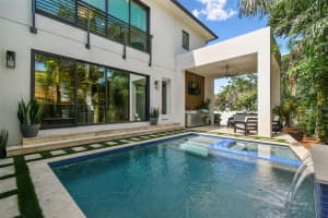 443 LUCERNE AVENUE, TAMPA, FL 33606 Sold 07/23/25