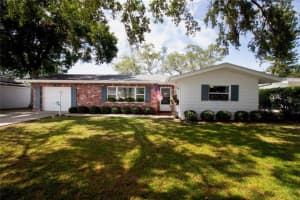2010 6th Ave Sw, LARGO