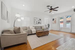 1650 22ND AVENUE, ST PETERSBURG, FL 33713 Sold 08/28/25