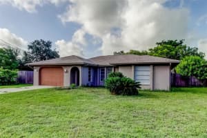 8330 Lafitte Dr, HUDSON