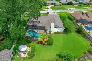 2806 FAIRWAY VIEW DRIVE, VALRICO, FL 33596 - MLS#MFRTB8394982