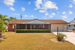 828 FOX HILLS DRIVE, SUN CITY CENTER, FL 33573 Sold 07/22/25