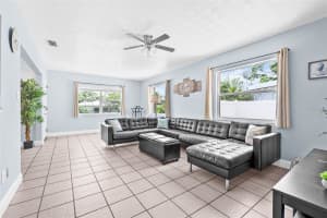 2861 PINELLAS POINT DRIVE, ST PETERSBURG, FL 33712 Sold 07/25/25