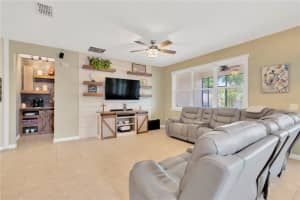 11423 BRIGHTON KNOLL LOOP, RIVERVIEW, FL 33579 Sold 08/07/25
