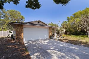 201 WESTWOOD TERRACE, ST PETERSBURG, FL 33710 Sold 08/01/25