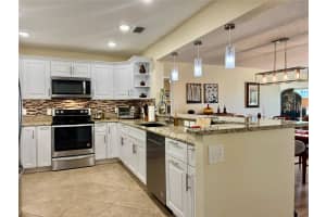 100 BLUFF VIEW DRIVE, BELLEAIR BLUFFS, FL 33770 - MLS#MFRTB8395120
