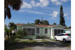 116 145TH AVENUE, MADEIRA BEACH, FL 33708 - MLS#MFRTB8395145