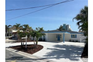 11110 1st St E, TREASURE ISLAND