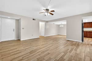 7821 NIAGARA AVENUE, TAMPA, FL 33617 - MLS#MFRTB8395314