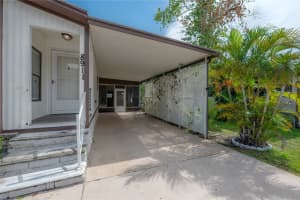 8917 FOX TRAIL, TAMPA, FL 33626 - MLS#MFRTB8395342