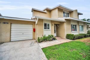 1660 Cape Ann Ave Ne #2, ST PETERSBURG