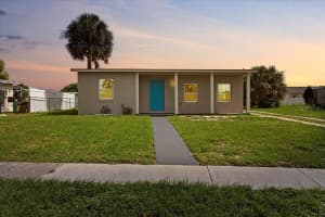 21536 HOLDERN AVENUE, PORT CHARLOTTE, FL 33952 - MLS#MFRTB8395498