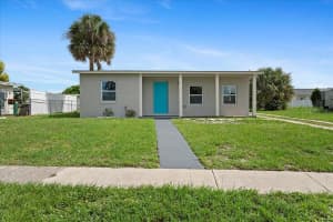 21536 HOLDERN AVENUE, PORT CHARLOTTE, FL 33952 - MLS#MFRTB8395498