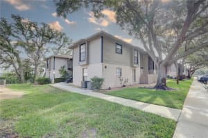 4014 ASHFORD GREEN PLACE, TAMPA, FL 33613 Sold 08/08/25