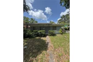 467 34TH AVENUE, ST PETERSBURG, FL 33704 - MLS#MFRTB8395560