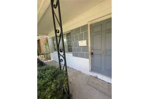 467 34TH AVENUE, ST PETERSBURG, FL 33704 - MLS#MFRTB8395560