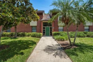 214 Caryl Way, OLDSMAR