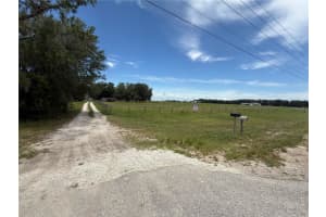 17029 Lake Iola Rd, DADE CITY