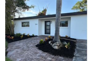 7703 GLENVIEW LANE, TAMPA, FL 33615 Sold 09/05/25