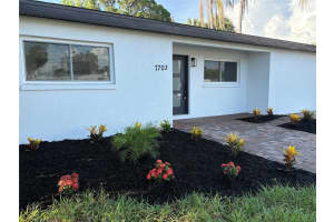 7703 GLENVIEW LANE, TAMPA, FL 33615 Sold 09/05/25