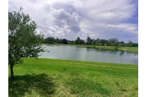 5082 INSHORE LANDINGS DRIVE, APOLLO BEACH, FL 33572 - MLS#MFRTB8395811